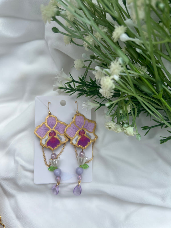 [PRE-ORDER 30DAYS] Vanda Miss Joaquim inspired Whimsical EARRINGS Motif Approx Size: 3.5CM (Ships within 30 Days)