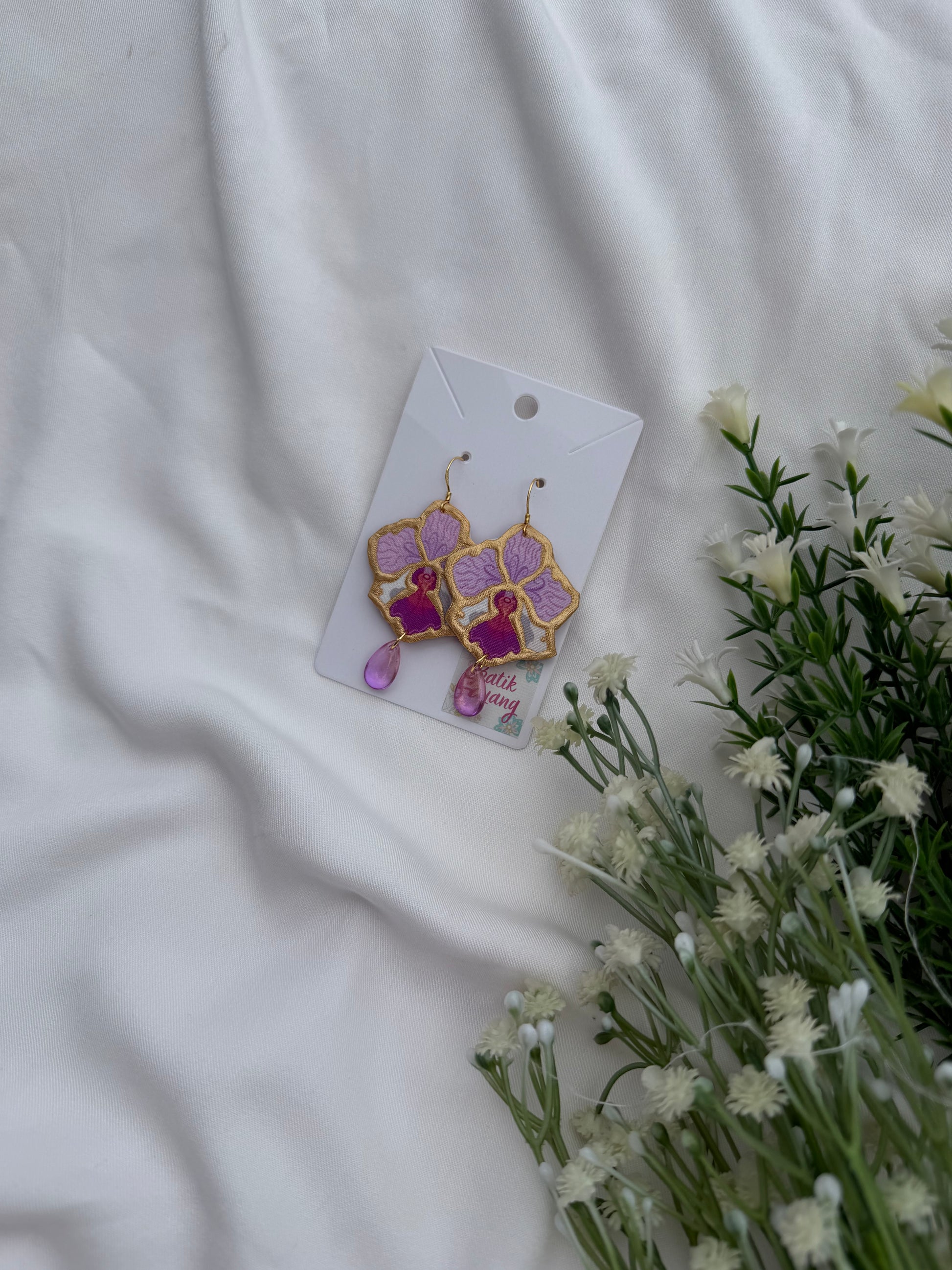 Vanda Miss Joaquim inspired EARRINGS Motif Approx Size: 3.5CM