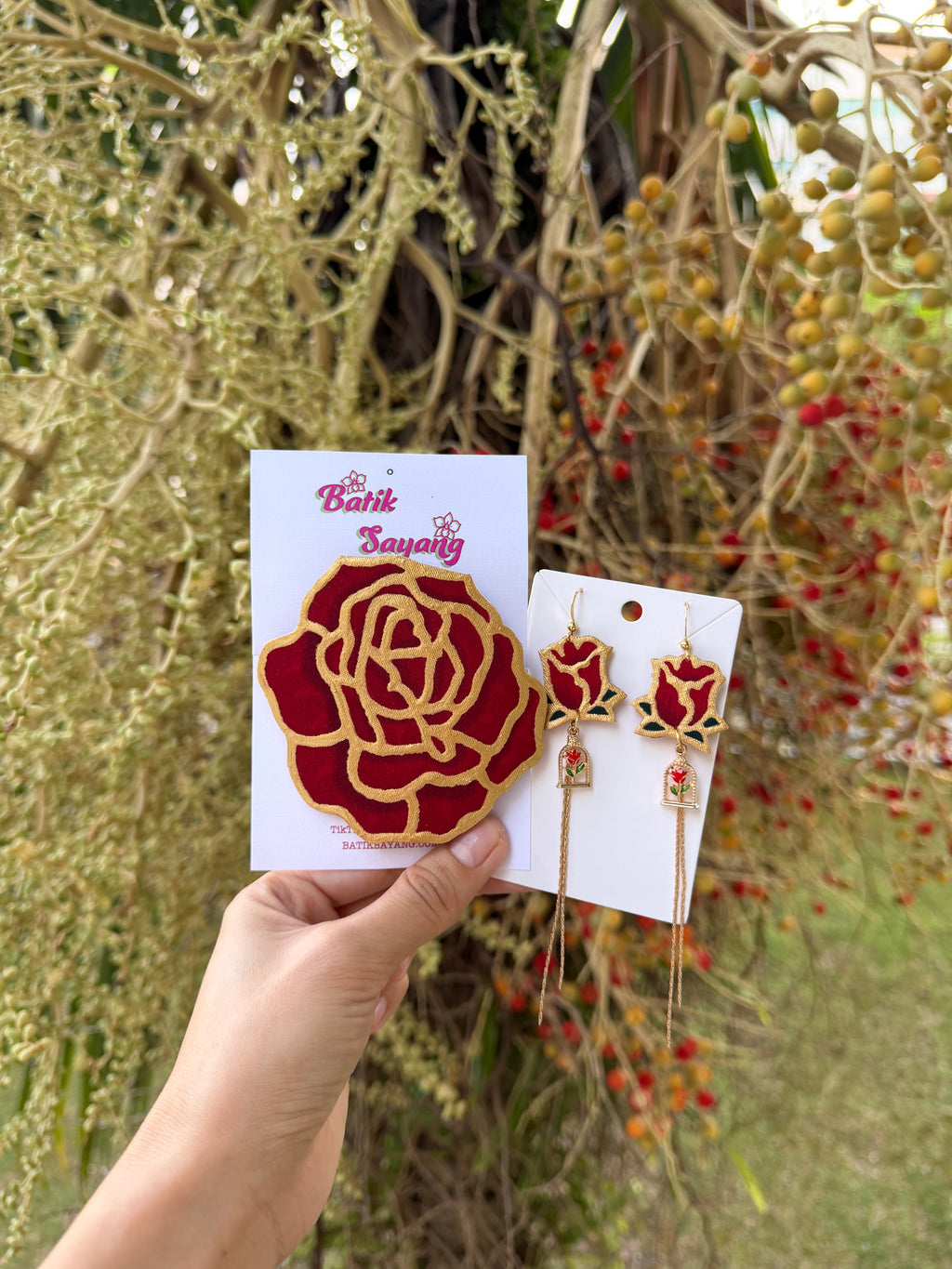 Beauty and the Rose Brooch
