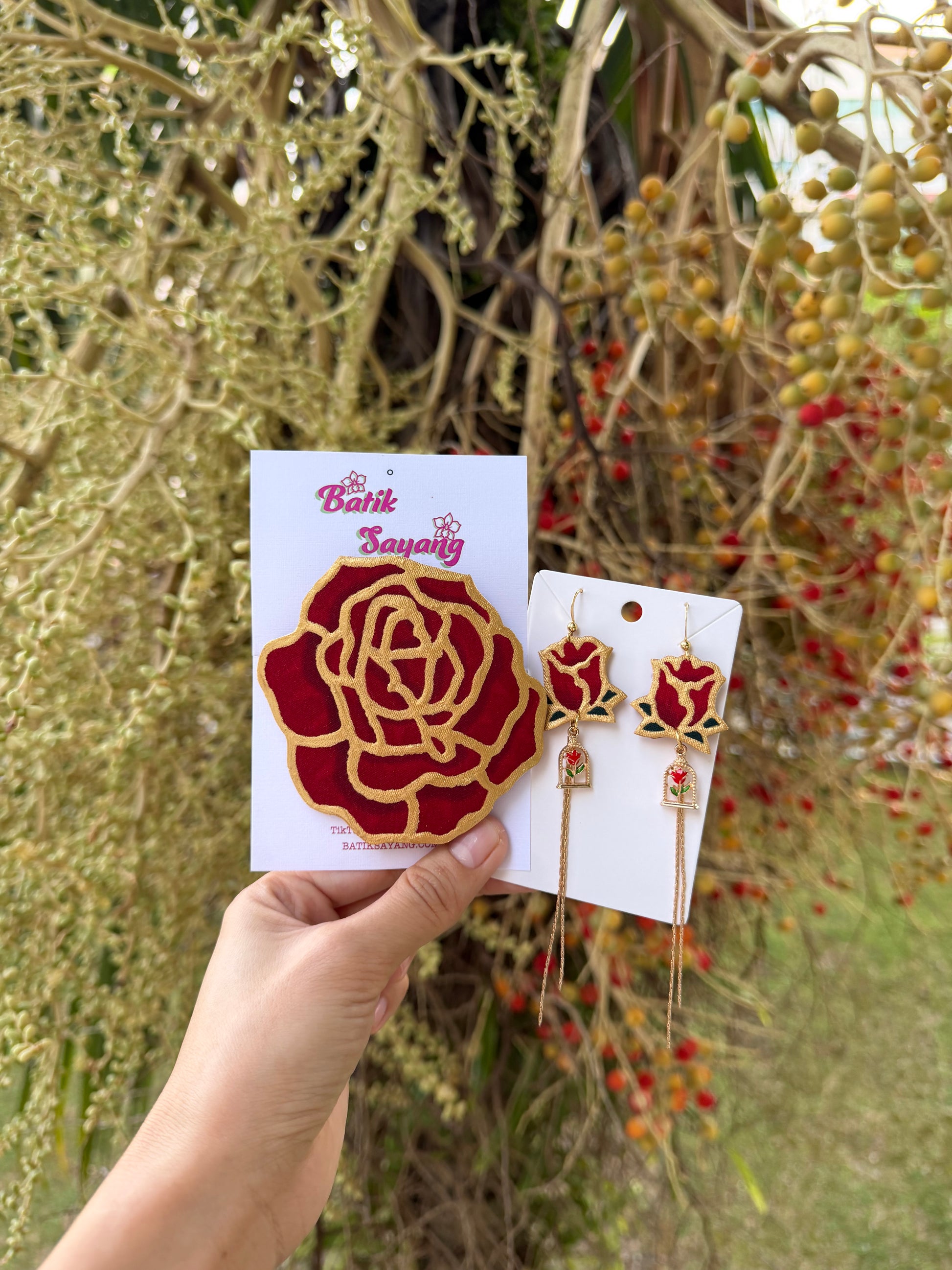 Beauty and the Rose Brooch