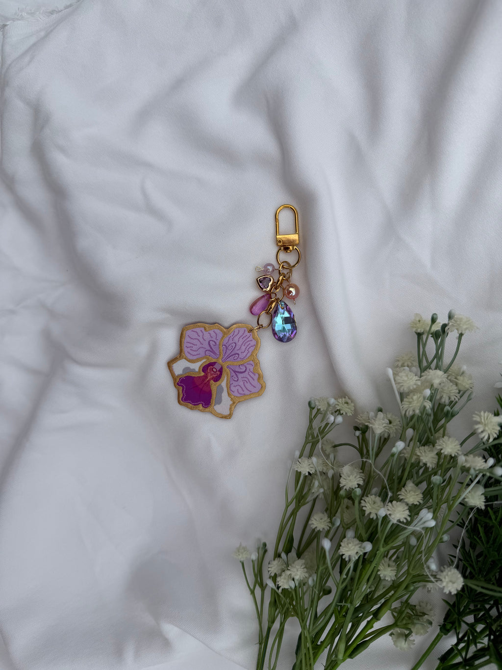 Vanda Miss Joaquim inspired Keychain Motif Approx Size: 5.5CM