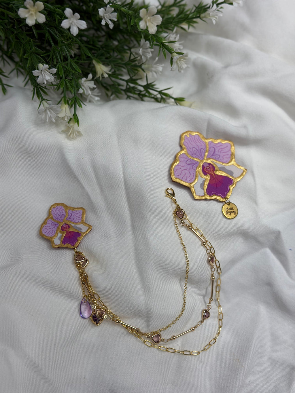 Vanda Miss Joaquim inspired 2 Piece Kerongsang Detachable