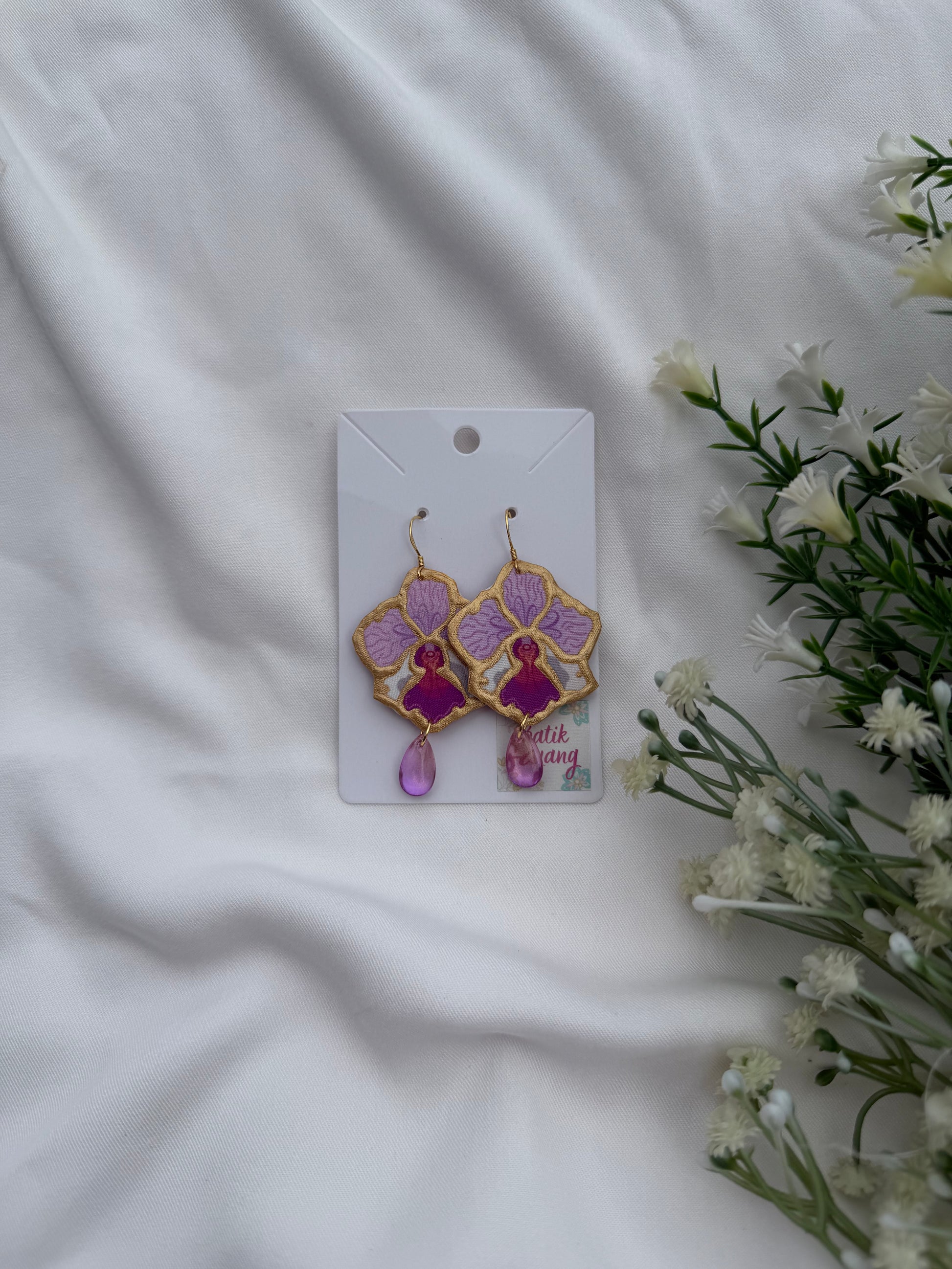 Vanda Miss Joaquim inspired EARRINGS Motif Approx Size: 3.5CM