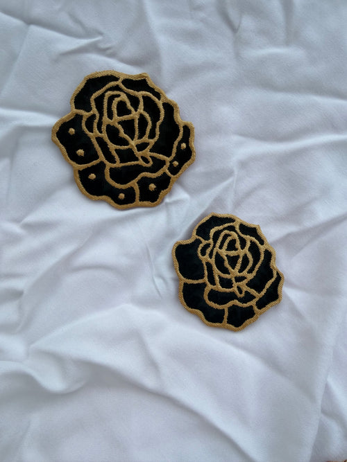 Batik Brooch Black Rose 8.5CM