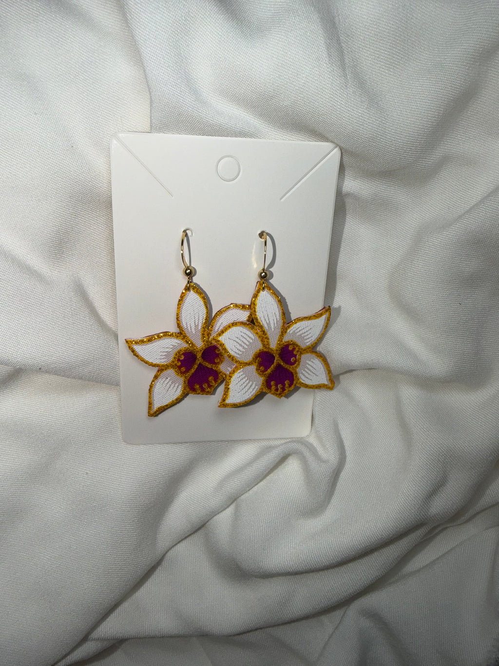 Miss Orchid Short Dangle Earrings (Purple)