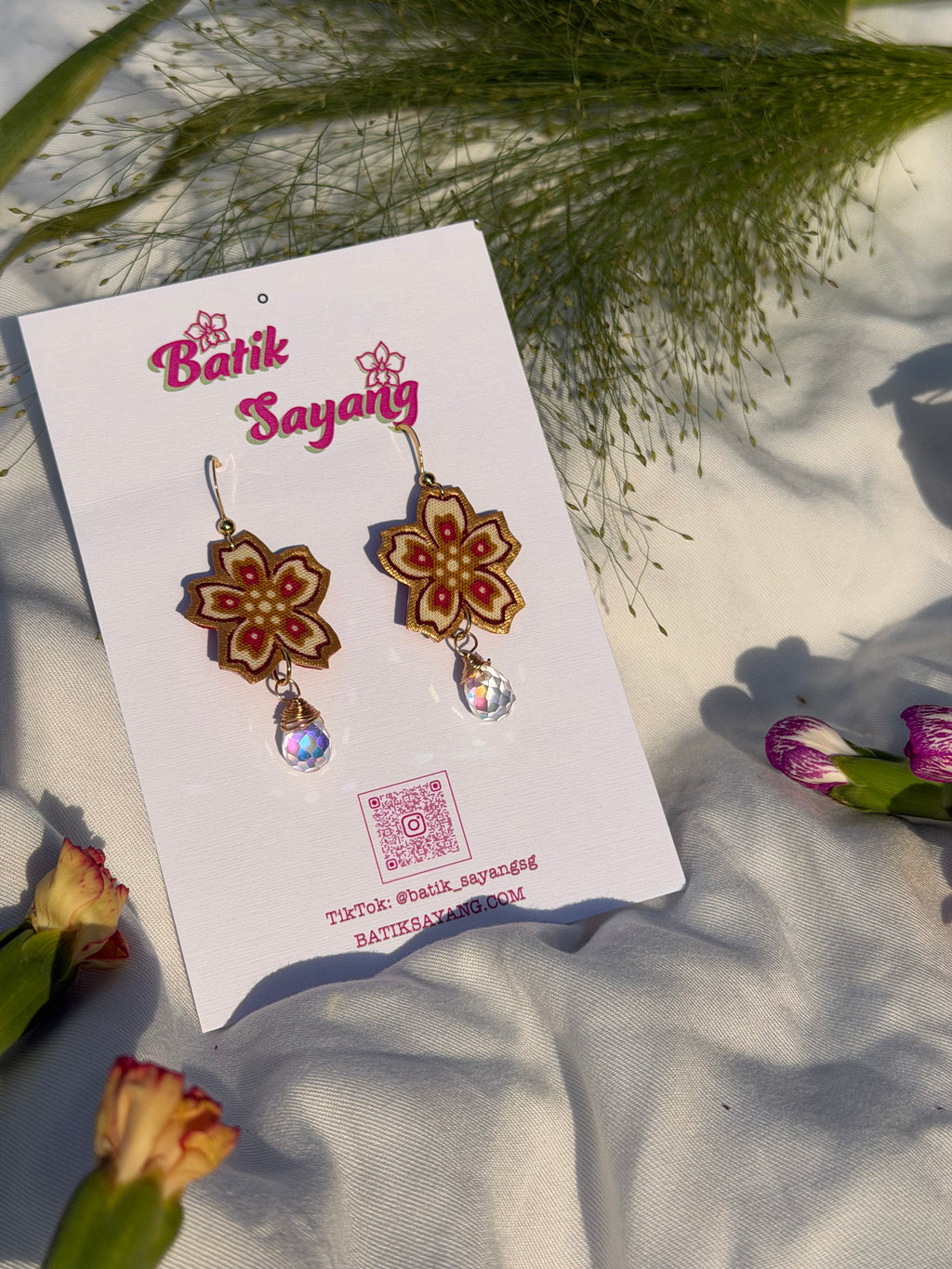 Sakura Series Batik Earrings (Pink/Cream)