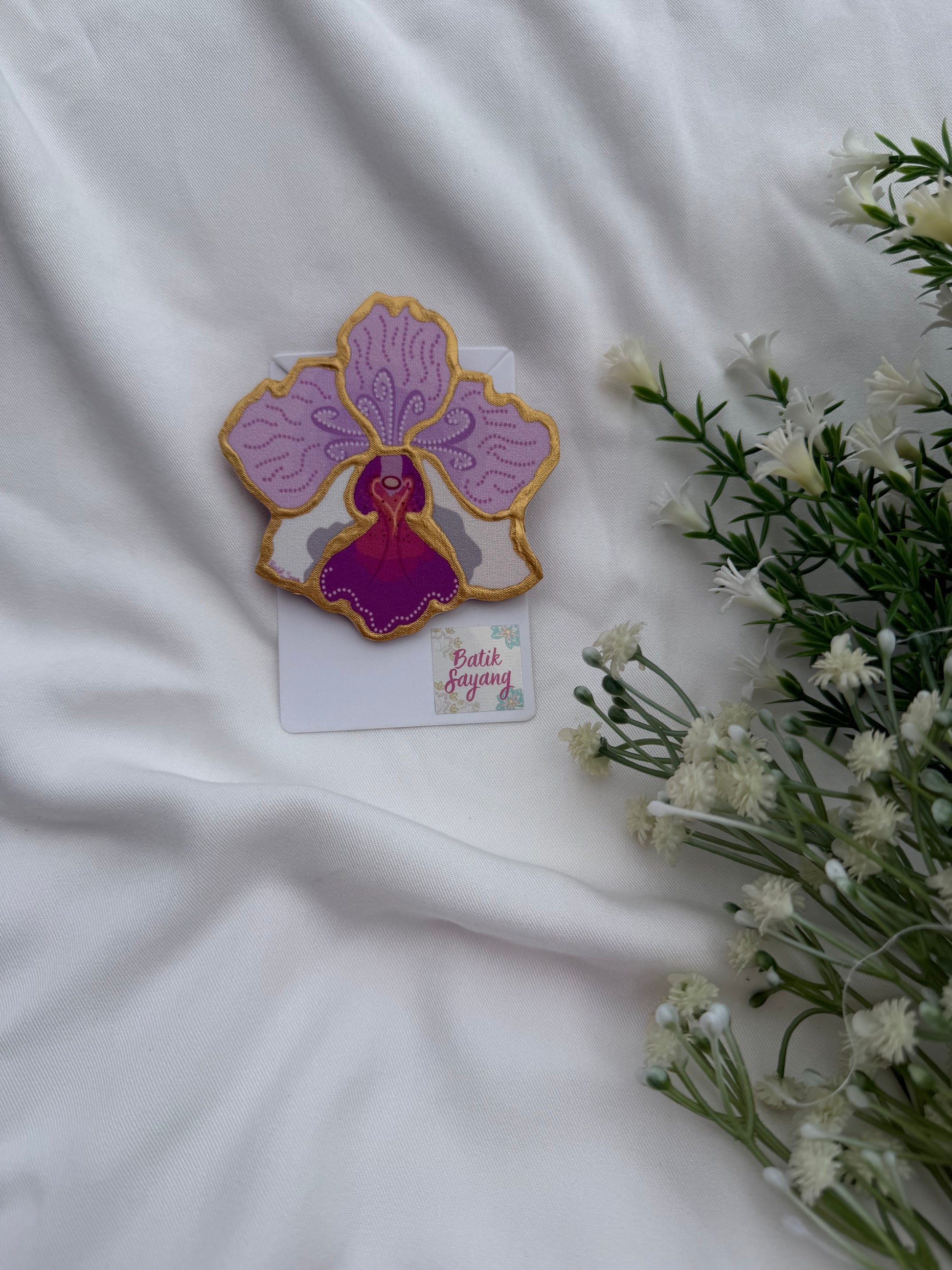 Vanda Miss Joaquim inspired Small Brooch Motif Approx Size: 8CM [1Pc]