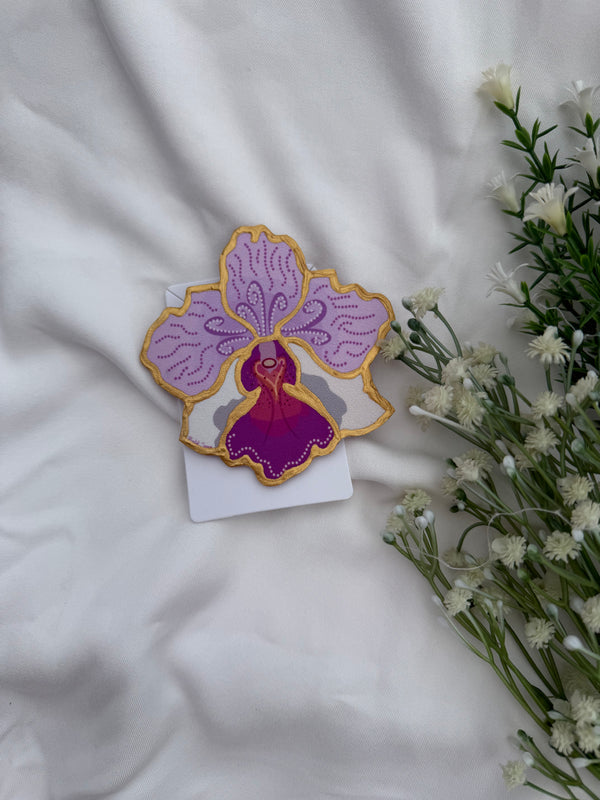 [PRE-ORDER 30DAYS] Vanda Miss Joaquim inspired Big Brooch Motif Approx Size: 9.5CM