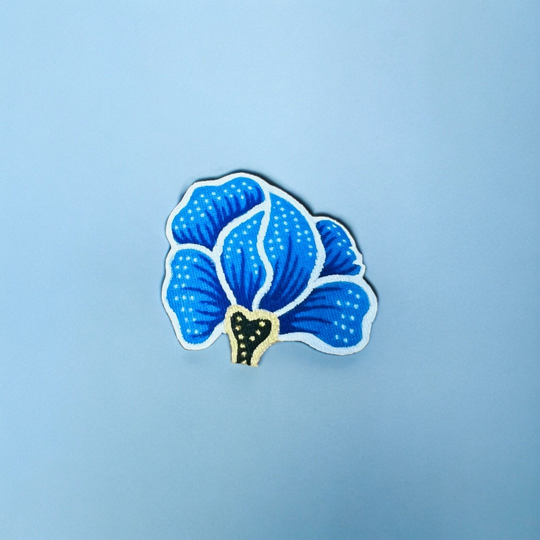 Dahlia Batik Hair clip (Sky Blue, Navy Blue)