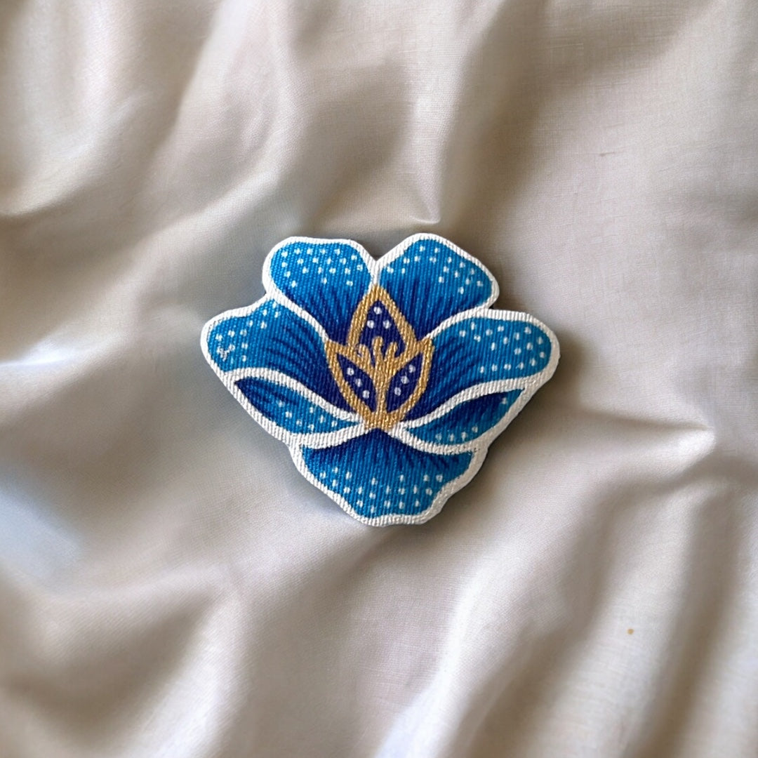 True Blue Batik Brooch (Big/Small)