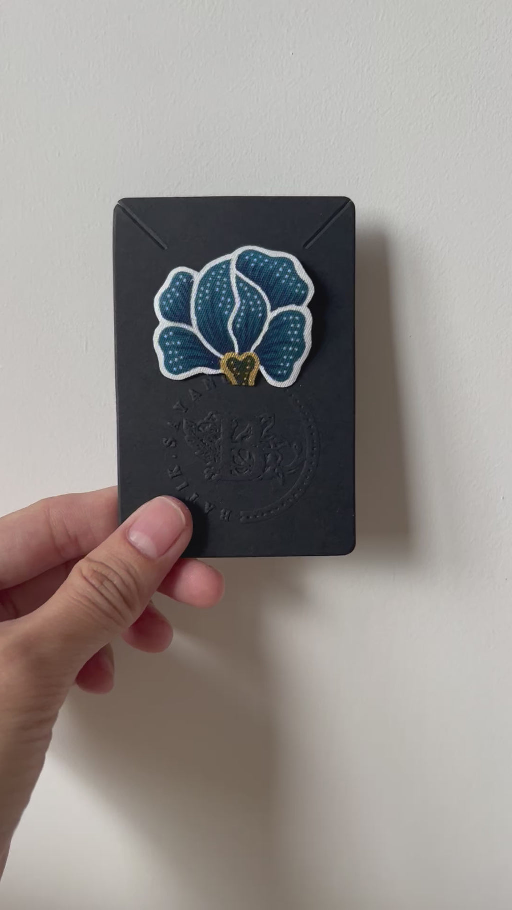 Dahlia Batik Brooch (Small - Green, Navy Blue)