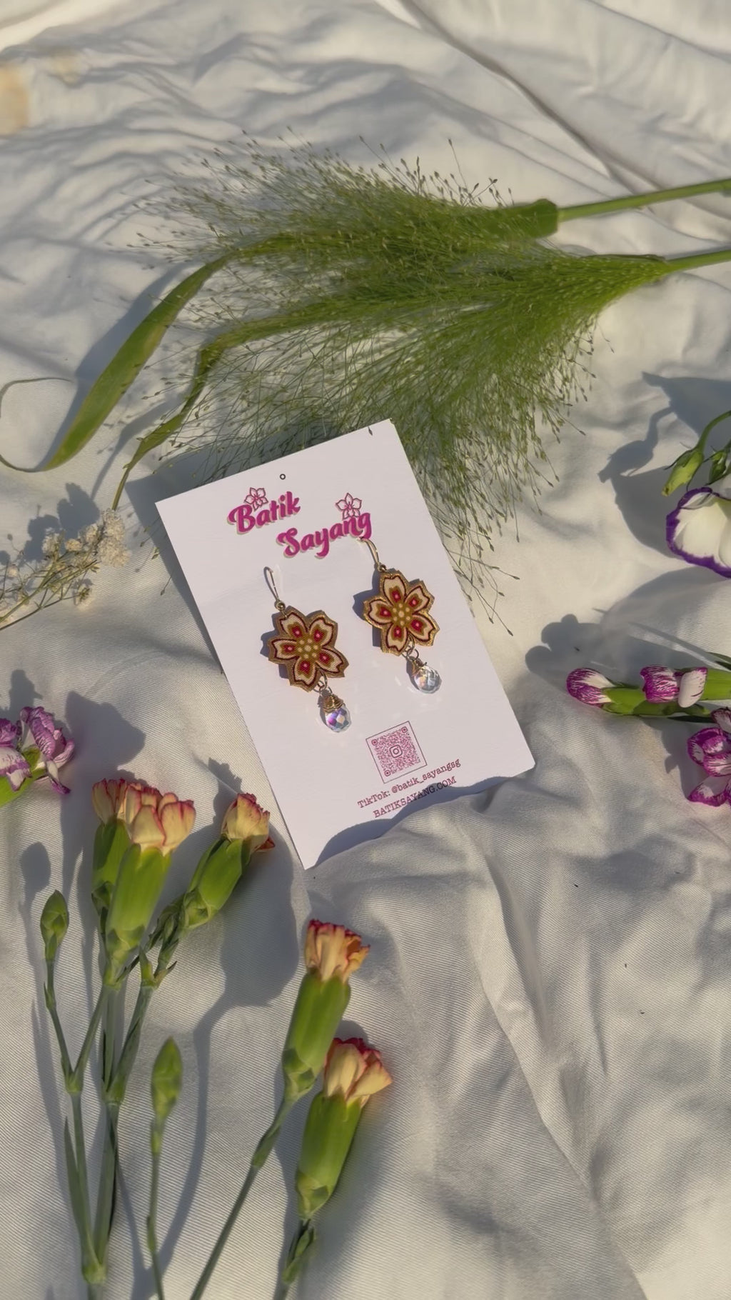 Sakura Series Batik Earrings (Pink/Cream)