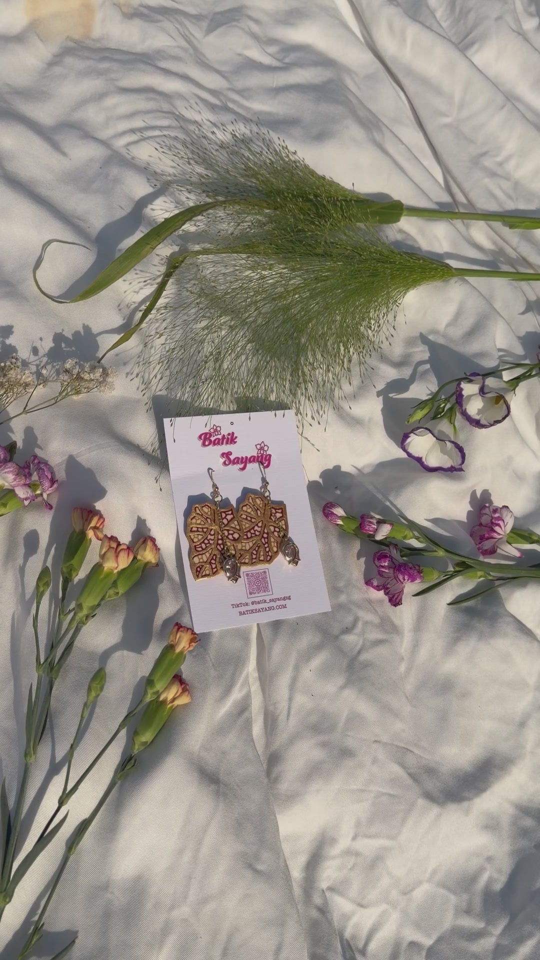 Daun Batik Earrings (Brown Leaf)