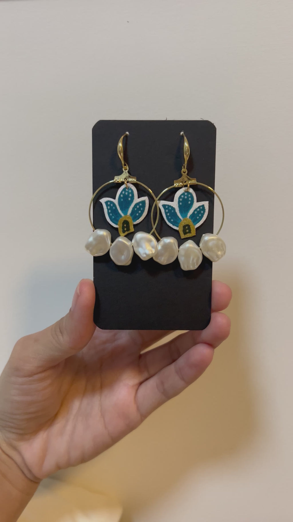 Teal Blue Poppy Pearl Earrings